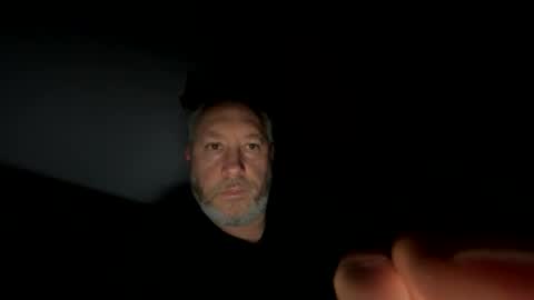 Snapshot of andyberg8 chatting on 01.13.25 Andy online show from 01.13.25