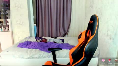 Fallen Angel online show from 11.17.25