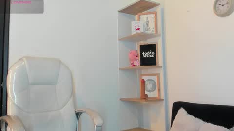 Angel online show from 11.16.25