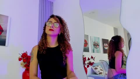 Snapshot of angela_donnato chatting on 01.07.25 A N G E LA. online show from 01.07.25