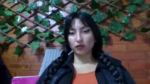 Snapshot of angela_mis chatting on 10.20.25 Angela online show from 10.20.25