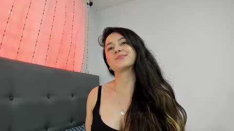 Snapshot of angela_nix chatting on 02.15.25 angela_nix online show from 02.15.25