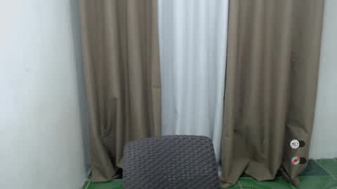 Snapshot of angelari_slut chatting on 03.09.25 angelari_slut online show from 03.09.25