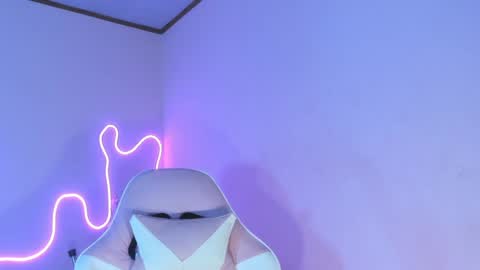 Carolina online show from 01.08.25