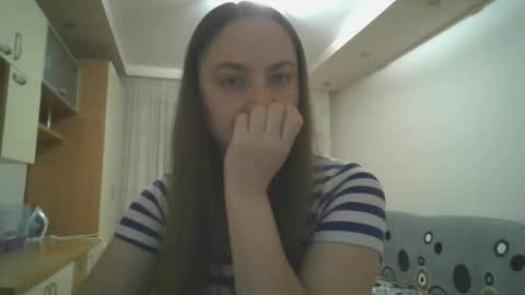Snapshot of angelina_26 chatting on 10.18.25 Angelina 26 online show from 10.18.25