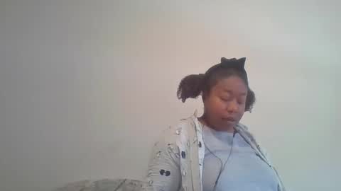 angeliquebelcaliz online show from 01.17.25