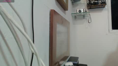 angellatino0 online show from 12.19.24