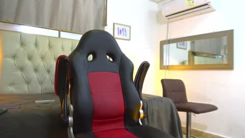 angellatino0 online show from 12.25.24