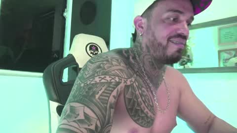 angellatino0 online show from 12.31.24