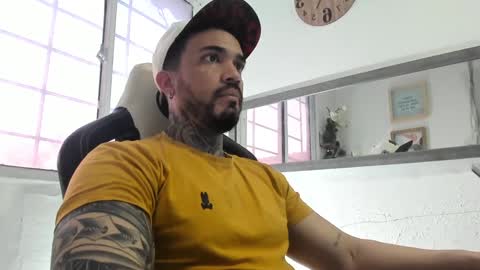 angellatino0 online show from 01.02.25