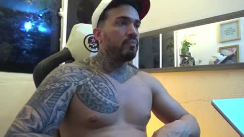 angellatino0 online show from 01.12.25