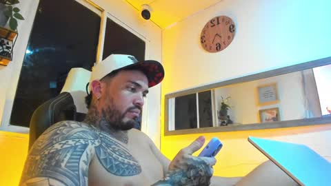 angellatino0 online show from 01.14.25