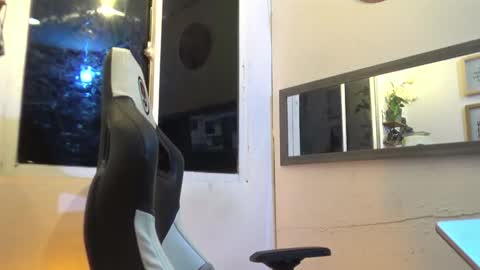 angellatino0 online show from 01.17.25