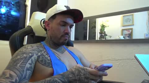 angellatino0 online show from 01.25.25