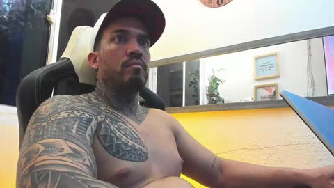 angellatino0 online show from 02.05.25