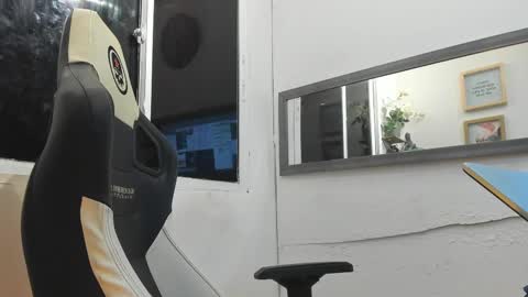 angellatino0 online show from 02.11.25