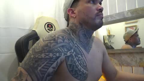 angellatino0 online show from 09.24.25