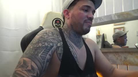 angellatino0 online show from 10.15.25