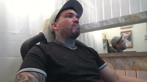 angellatino0 online show from 10.20.25