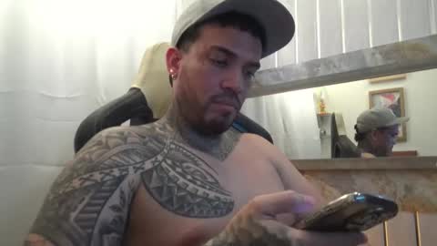 angellatino0 online show from 10.23.25