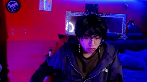 Snapshot of angellonfire chatting on 01.04.25 Angel  online show from 01.04.25