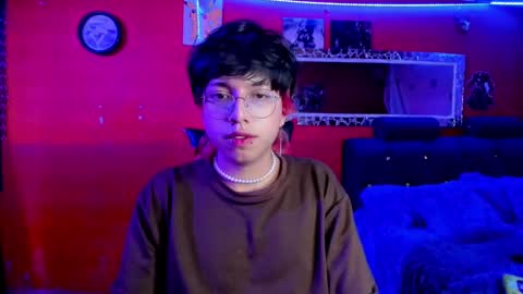 Snapshot of angellonfire chatting on 03.06.25 Angel  online show from 03.06.25