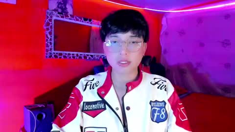 Snapshot of angellonfire chatting on 09.27.25 Angel  online show from 09.27.25