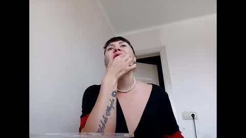 Snapshot of angelo4ek_olya chatting on 03.01.25 Your dreams best breasts online show from 03.01.25