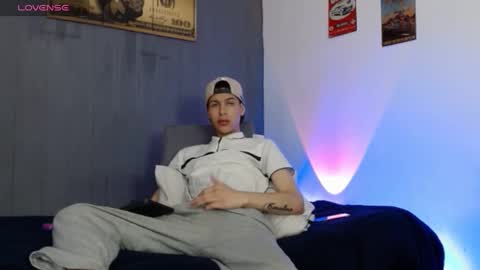 Snapshot of angeloo_666 chatting on 09.09.25 angeloo 666 online show from 09.09.25