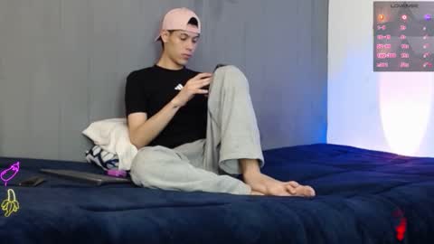 Snapshot of angeloo_666 chatting on 09.12.25 angeloo 666 online show from 09.12.25