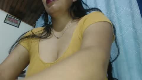 Snapshot of angelsexylatina chatting on 02.25.25 rebeca online show from 02.25.25