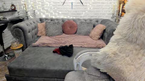 Snapshot of angelwild007 chatting on 02.09.25 Angel Wild online show from 02.09.25