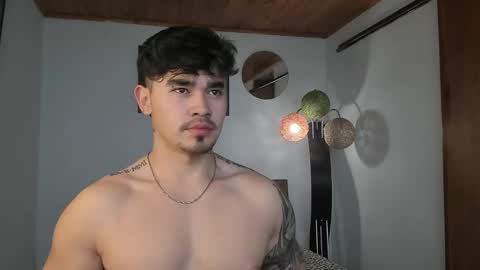 Snapshot of angelx_fox chatting on 12.19.24 Angel Fox online show from 12.19.24