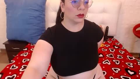Angie online show from 10.02.25