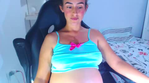 Snapshot of angie_dreamgirl chatting on 12.30.24 IG angie dreamgirl01 online show from 12.30.24