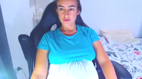 Snapshot of angie_dreamgirl chatting on 01.23.25 IG angie dreamgirl01 online show from 01.23.25
