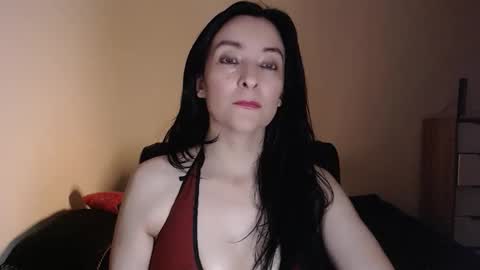 VALENTINA online show from 10.20.25