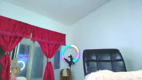 Snapshot of angye_hot chatting on 03.08.25 Jovana Michell online show from 03.08.25