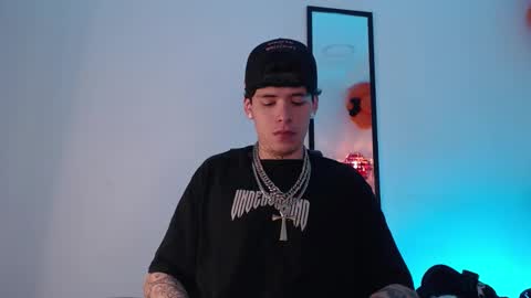 anhonymus online show from 10.31.25