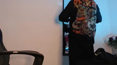 anhonymus online show from 11.22.25