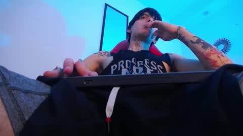 anhonymus online show from 12.04.25