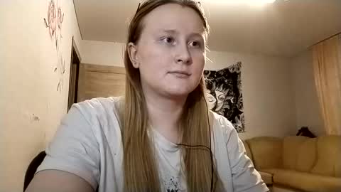 Anika online show from 10.10.25