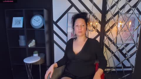 Snapshot of anita_muse chatting on 12.08.24 Anita online show from 12.08.24