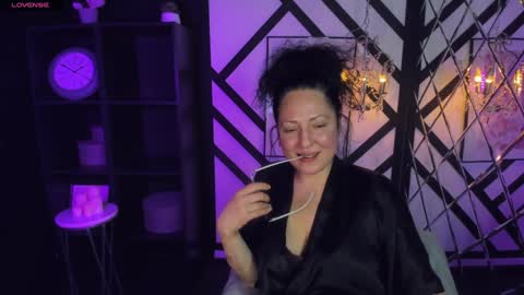 Snapshot of anita_muse chatting on 01.09.25 Anita online show from 01.09.25