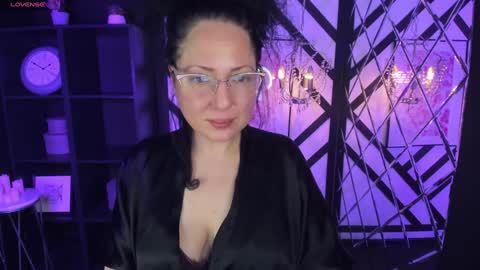 Snapshot of anita_muse chatting on 01.10.25 Anita online show from 01.10.25