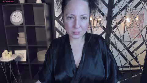 Snapshot of anita_muse chatting on 01.12.25 Anita online show from 01.12.25