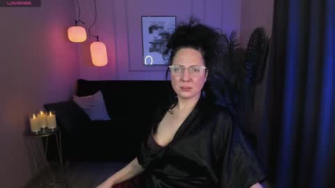Snapshot of anita_muse chatting on 01.18.25 Anita online show from 01.18.25