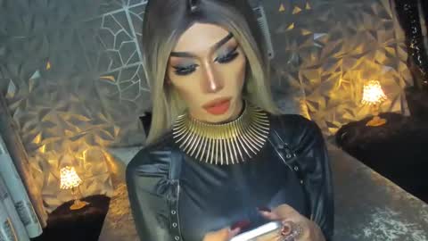 Snapshot of anitacruisze chatting on 01.06.25 Miss Ann online show from 01.06.25