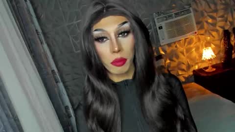 Snapshot of anitacruisze chatting on 02.17.25 Miss Ann online show from 02.17.25