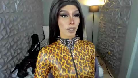 Snapshot of anitacruisze chatting on 03.03.25 Miss Ann online show from 03.03.25